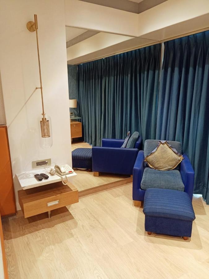 Executive Twin Room - 20% Discount on Restaurant Food Al-a-carte order,1338752027:JPEG