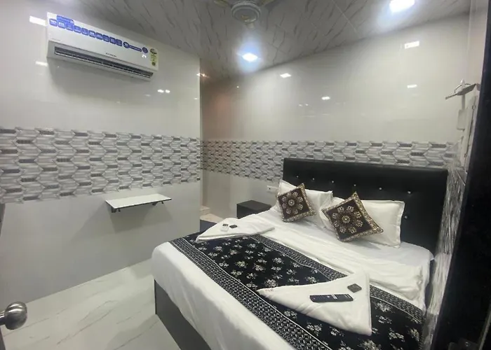 Hotel O Sai Residency Mumbai